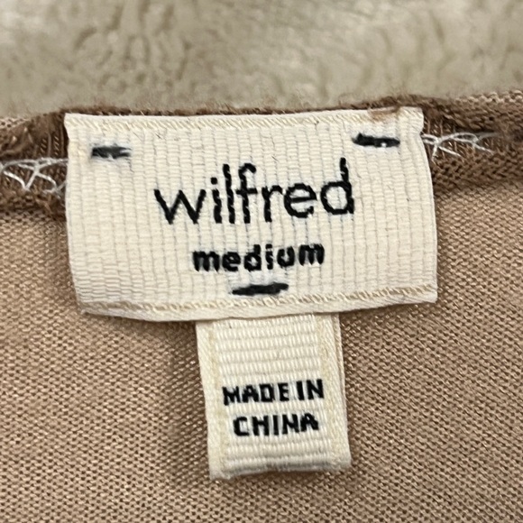 Wilfred lose T in size M. - Picture 4 of 4